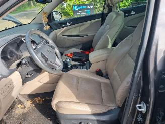 Hyundai Tucson 1.6 T-GDI AWD Aut. Pano Navi Led Stoelverw picture 17