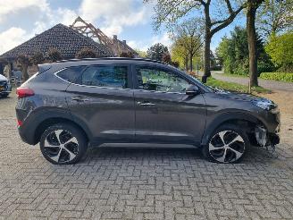 Hyundai Tucson 1.6 T-GDI AWD Aut. Pano Navi Led Stoelverw picture 7