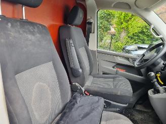 Volkswagen Transporter 2.0 TDI 81KW L2 Airco picture 12
