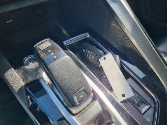 Peugeot 5008 BlueHDI 130 Aut 7Pl Road trip picture 19