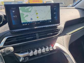 Peugeot 5008 BlueHDI 130 Aut 7Pl Road trip picture 18