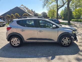 Dacia Sandero TCe 90 Automaat Navi Airco Camera picture 6