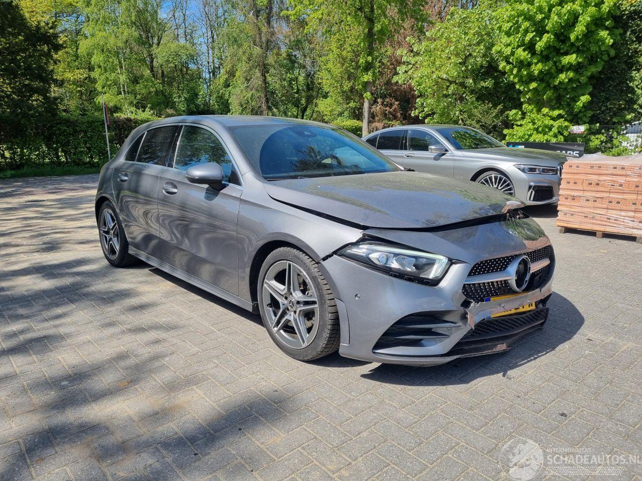 Mercedes A-klasse 180 Aut. AMG Line Led Navi Stoelverw