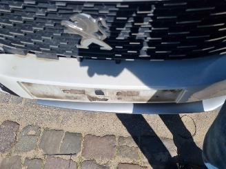 Peugeot 5008 BlueHDI 130 Aut. 7 Pers Navi picture 18