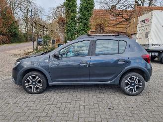 Dacia Sandero BlueDCI 95 Airco Navi picture 2