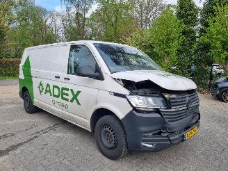 škoda dodávky Volkswagen Transporter 2.0 TDI 81KW L2 Airco 2022/11