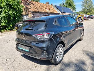 Renault Clio 1.0 TCE 90 Navi Led picture 3