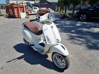 Vespa  Primavera 50 picture 7