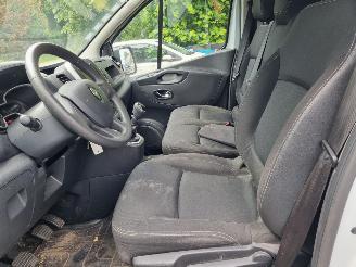 Renault Trafic 2.0 DCI 120 L2 Airco Navi picture 15
