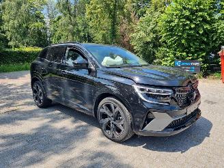 Schadeauto Renault Austral E-Tech Full Hybrid Esprit Alpine Pano 2024/5