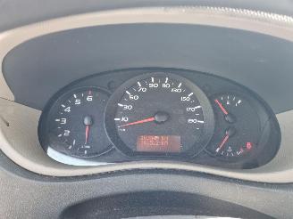 Renault Master DCI 165 L2 H2 Airco Navi picture 16
