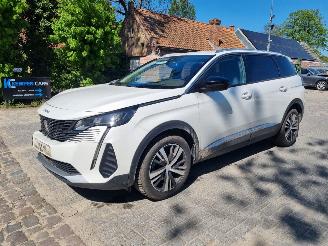 Vaurioauto  passenger cars Peugeot 5008 BlueHDI 130 Aut. 7 Pers Navi 2022/10