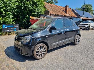 skadebil auto Renault Twingo 1.0 Aut. Navi Clima Camera 2018/4