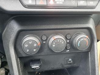 Dacia Jogger 1.0 Tce 7 Stoelen Airco Navi picture 17