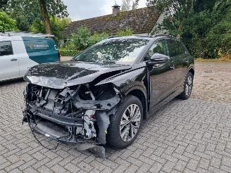 Audi Q4 e-tron 45 quattro 82 KHW SHZ Navi Led picture 7