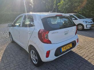 Kia Picanto 1.0 DPI Airco picture 3