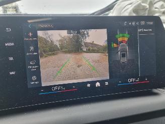 BMW 1-serie 116 Aut. Mpak Pano Navi Stoelverw. Harman Kardon picture 23