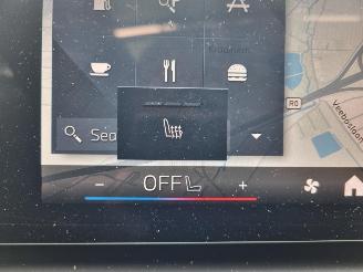 BMW 1-serie 116 Aut. Mpak Pano Navi Stoelverw. Harman Kardon picture 22