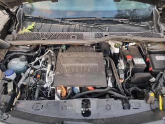 Peugeot e-2008 EV Active 54KWH picture 9