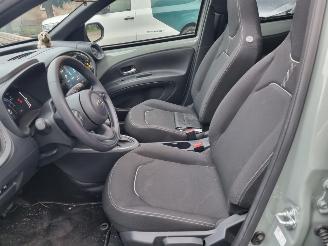 Toyota Aygo 115 Hybrid Pulse Softtop picture 13
