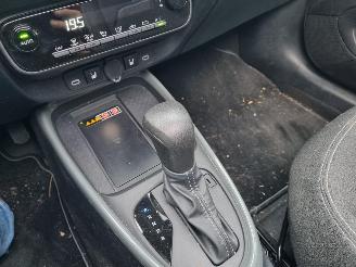 Toyota Aygo 115 Hybrid Pulse Softtop picture 16