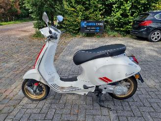Vespa  Sprint 50 picture 2