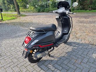 Vespa  Sprint S 50 picture 5