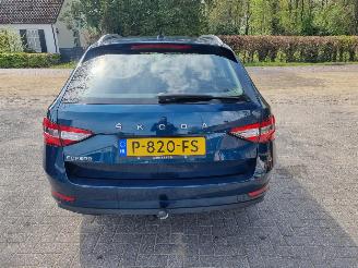 Skoda Superb 1.5 TSI Bussines Navi Stoelverw. picture 4