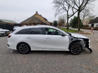 Kia Ceed 1.0 T-GDI GT-Line Pano Navi Stoelverw. picture 6
