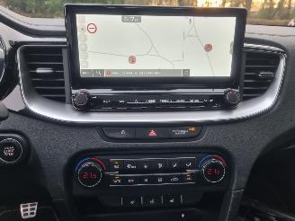 Kia Ceed 1.0 T-GDI GT-Line Pano Navi Stoelverw. picture 16