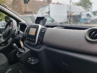 Renault Trafic L2 DCI 125 Airco Navi picture 10