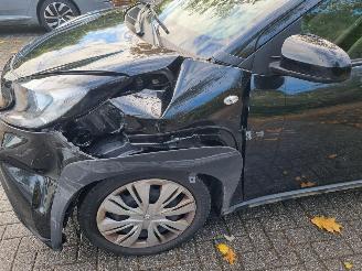 Toyota Aygo 1.0 VVTI Airco Camera picture 9