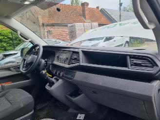 Volkswagen Transporter 2.0 TDI 81KW L2 Airco picture 11