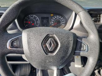 Renault Master DCI 135 L2 H2 Airco picture 19