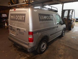 Salvage car Ford Transit Connect  2006/4