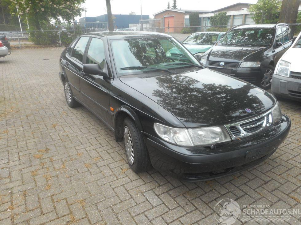 Saab 9-3 