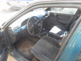 Opel Vectra  picture 3