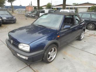 Volkswagen Golf 3 cabrio picture 5