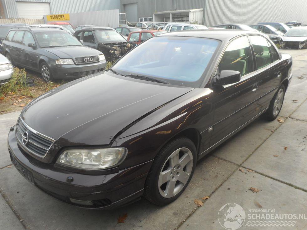 Opel Omega 