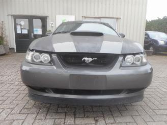 Vaurioauto  passenger cars Ford USA Mustang  2003/1