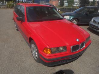 Salvage car BMW 3-serie touring 1998/1