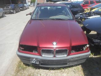 demontáž osobní automobily BMW 3-serie e 36 316i 1992/1