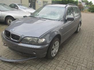 demontáž osobní automobily BMW 3-serie 325xi 2002/9