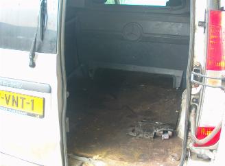 Mercedes Vito 639 120 cdi picture 10