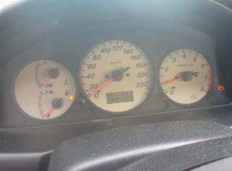 Mazda 323  picture 6