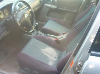 Mazda 323  picture 8