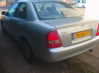 Mazda 323  picture 3