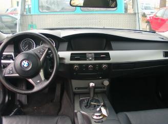 BMW 5-serie 525i picture 11