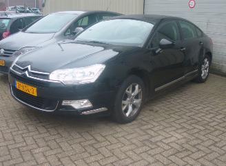Vaurioauto  passenger cars Citroën C5  2009/10