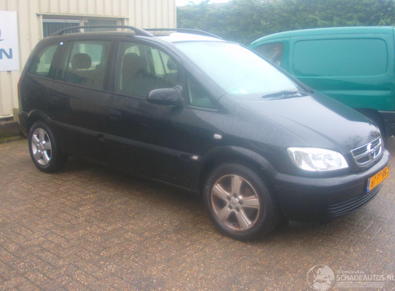 Opel Zafira 